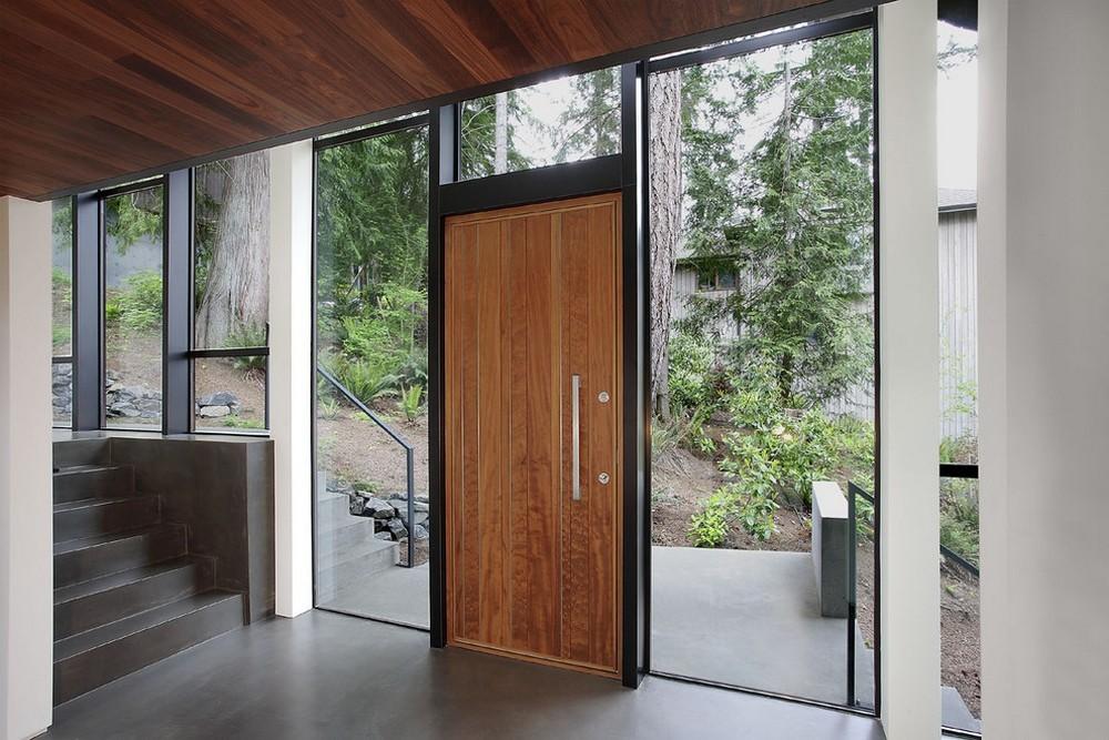 ¿De qué material elegir la puerta de entrada de tu casa?